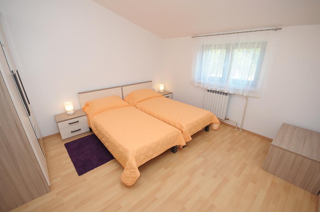 Apartament Vv Pula Chambre photo