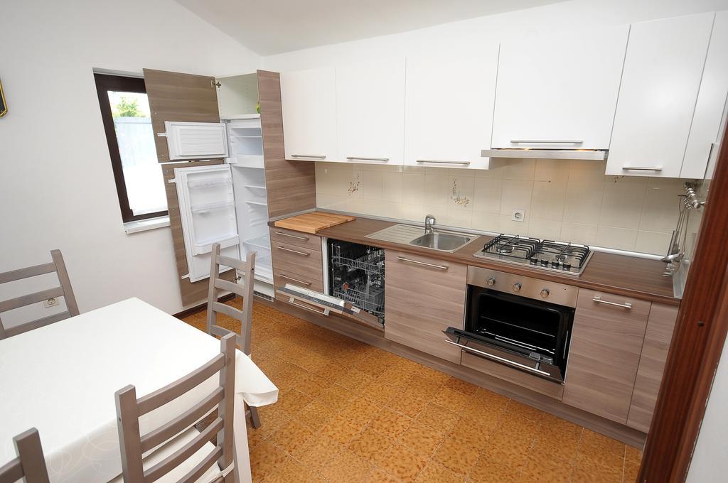Apartament Vv Pula Chambre photo